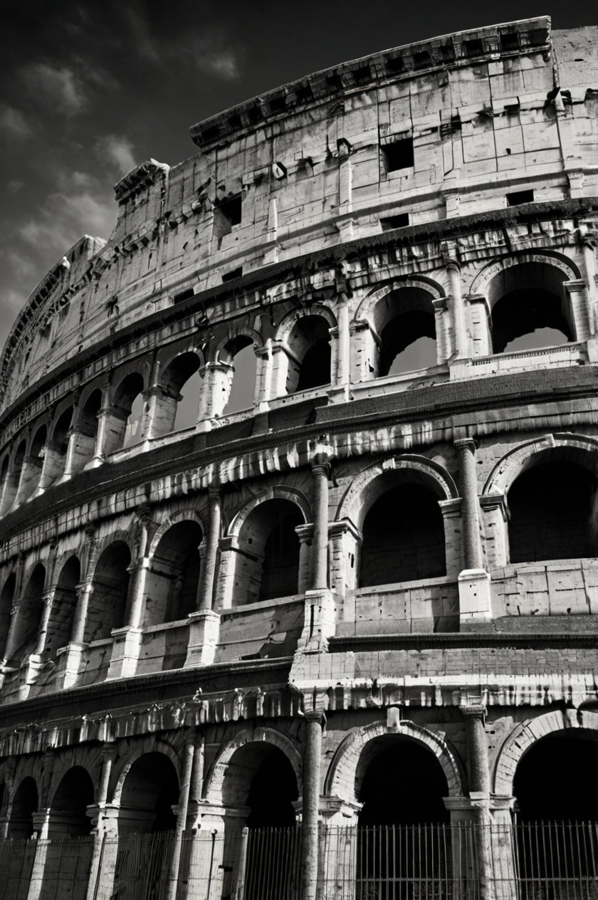 Eternal Rome – Black & White Colosseum Architectural Wall Art